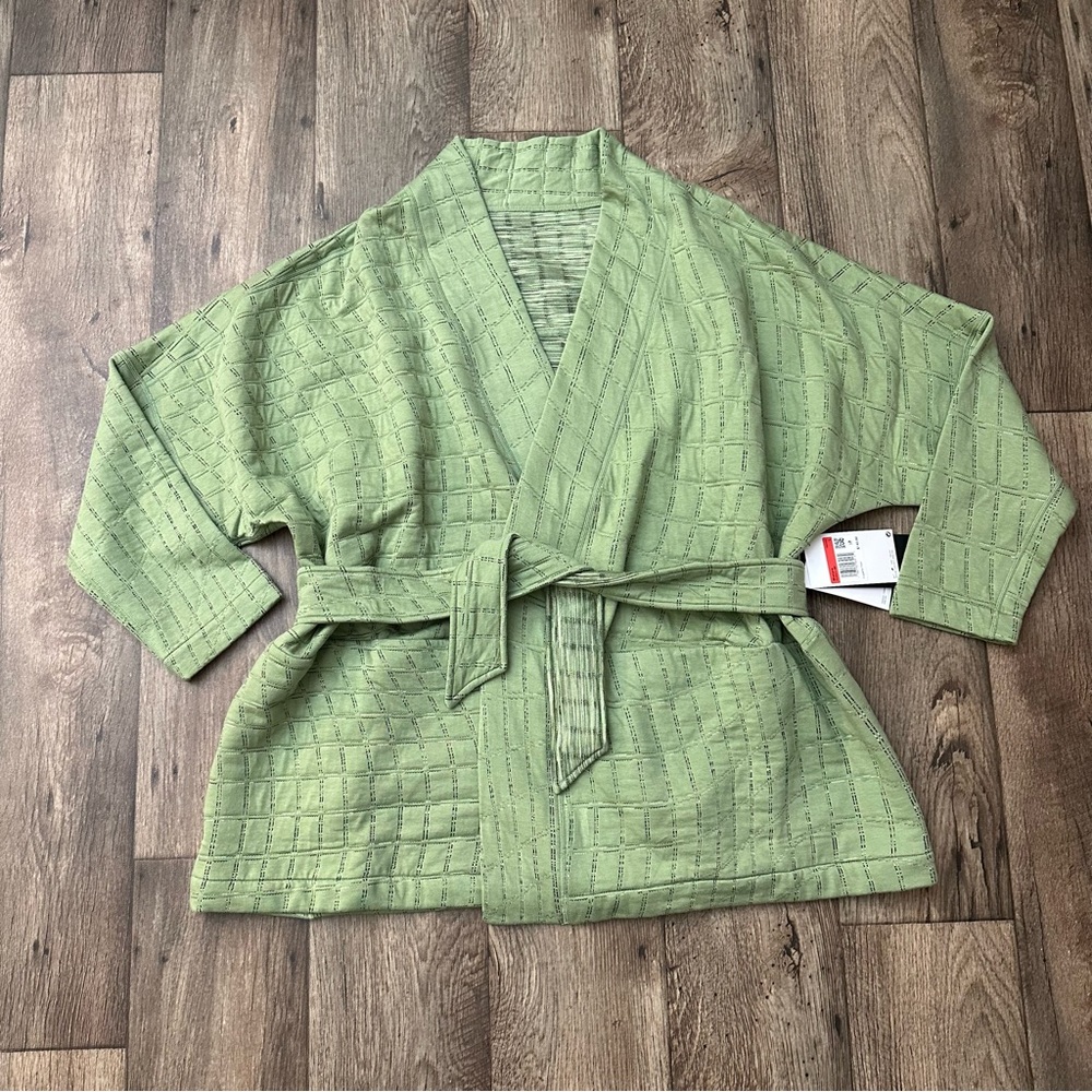 Nike Yoga Therma-FIT Reversible Jacquard Wrap Kimono Jacket Size L Green